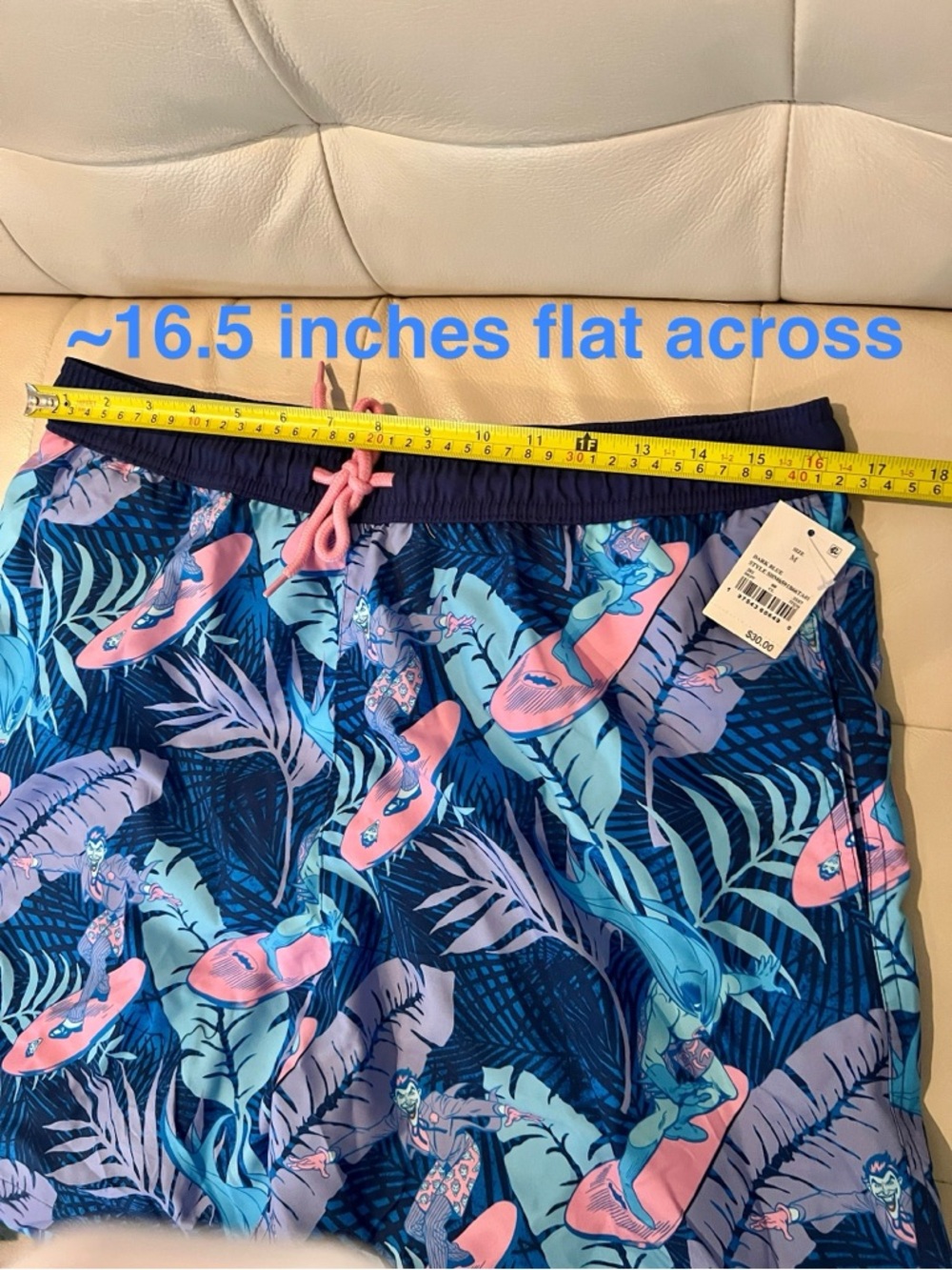 Batman Men’s Swim Trunks Medium - Navy, Light Blue & Pink Tropical Print - Picture 8 of 11